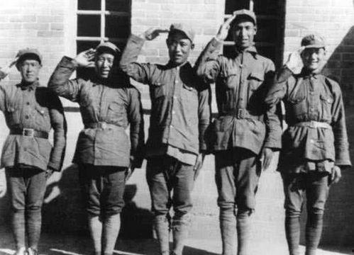 韩吃瓜外号红军